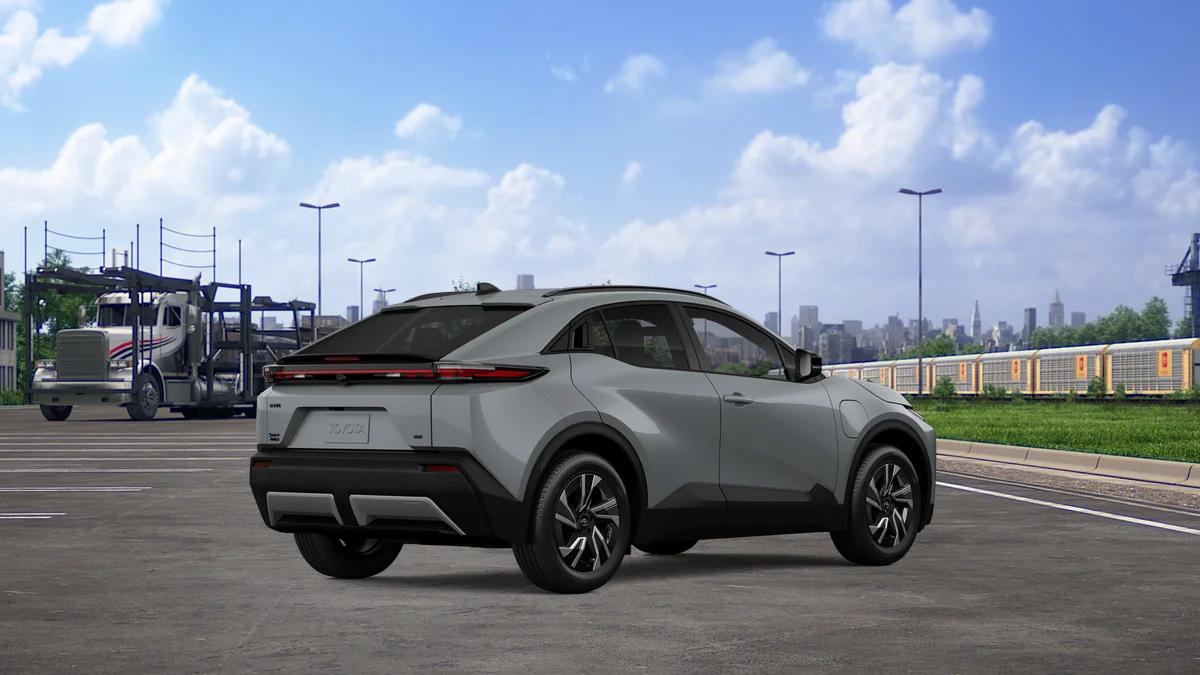 صورة مصغرة 12 لـ 2026 Toyota C-HR SE