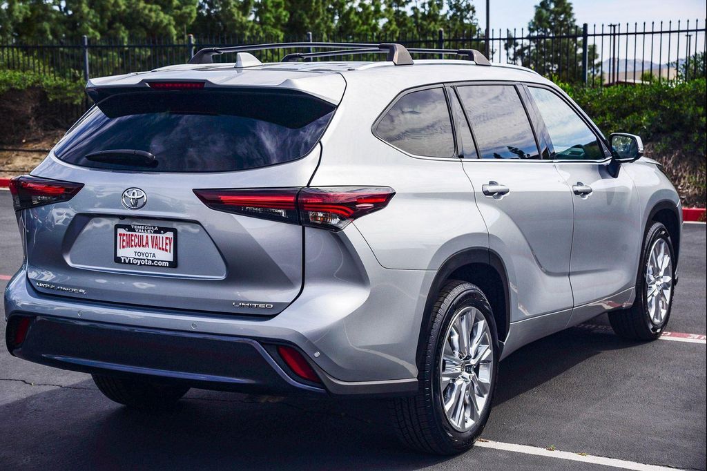 TOYOTA HIGHLANDER - 7
