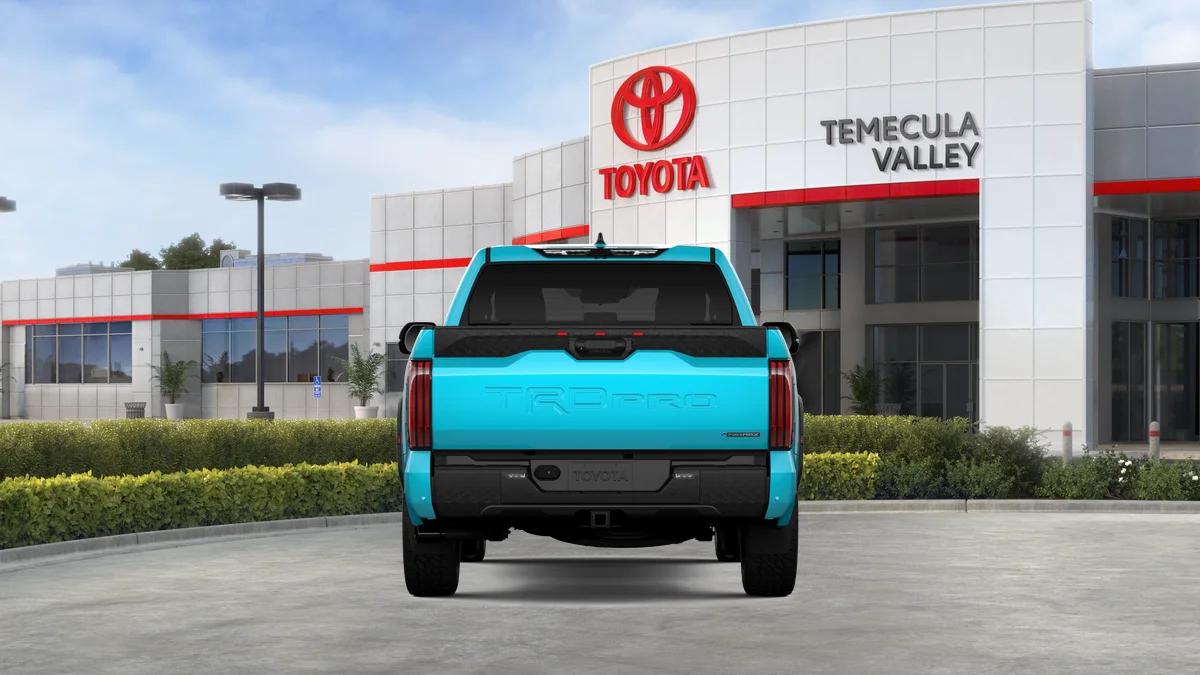 TOYOTA TUNDRA - 10