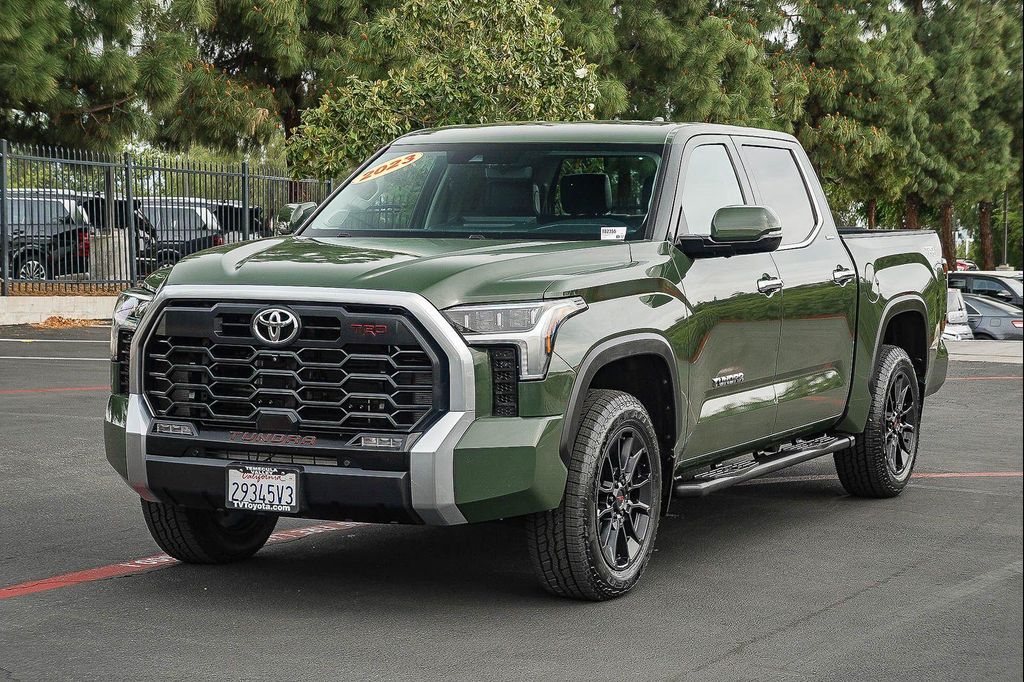 TOYOTA TUNDRA - 3