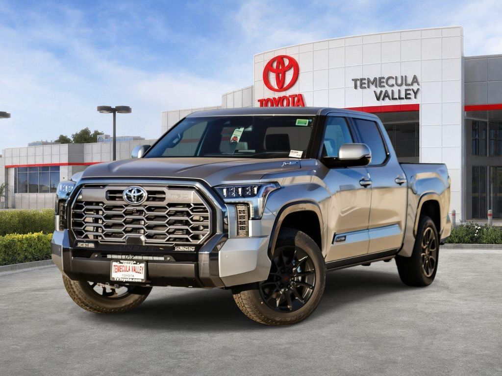 New 2026 Toyota Tundra Hybrid Platinum