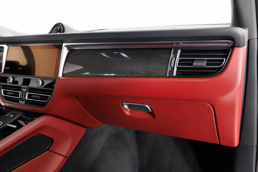 صورة مصغرة 42 لـ 2022 Porsche MACAN MACAN GTS