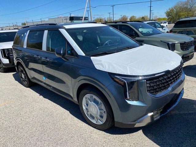 New 2026 Kia Carnival SX