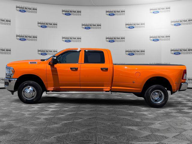 2024 RAM 3500 TRADESMAN — фото 2