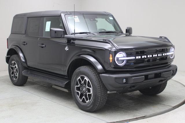 New 2026 Ford Bronco Outer Banks