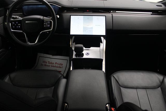 صورة 2 لـ 2025 LAND Rover RANGE ROVER SPORT P360 SE