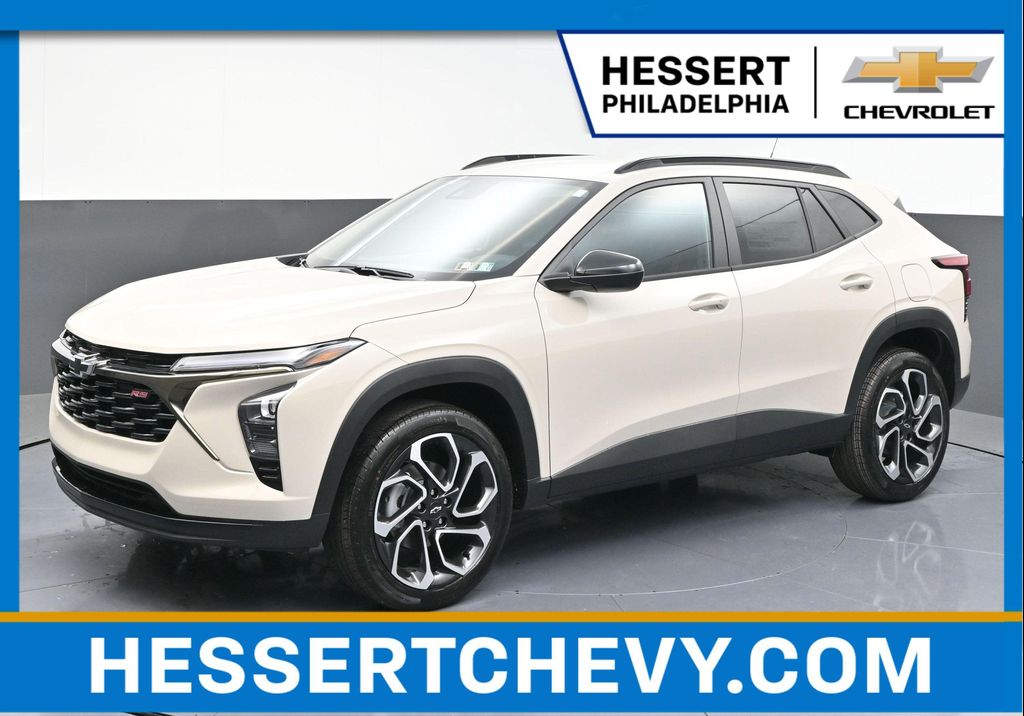 New 2026 Chevrolet Trax FWD 2RS