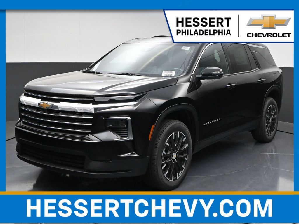 New 2026 Chevrolet Traverse LT
