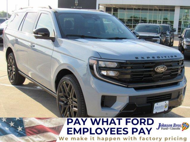 New 2026 Ford Expedition Platinum