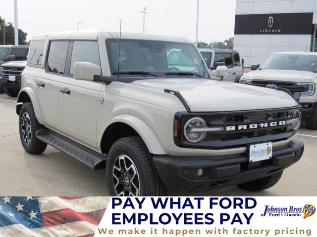 New 2026 Ford Bronco Outer Banks