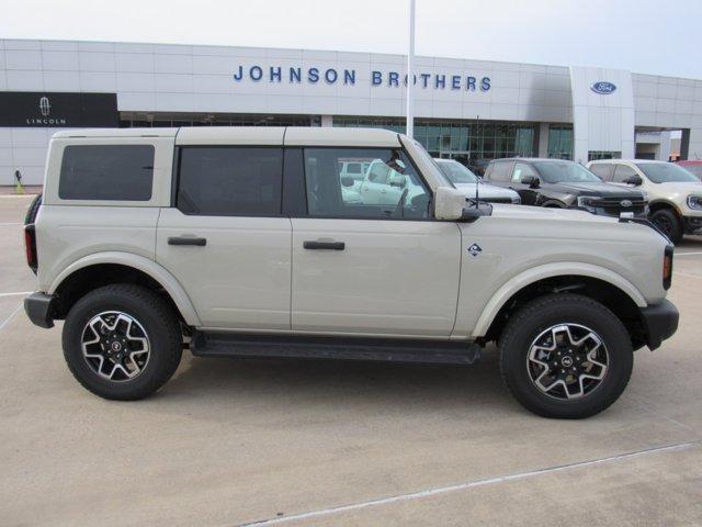 صورة 7 لـ 2026 FORD BRONCO OUTER BANKS
