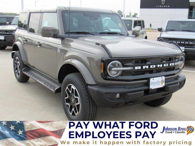 New 2026 Ford Bronco Outer Banks