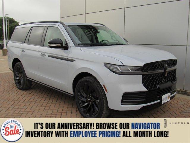 New 2026 Lincoln Navigator Reserve
