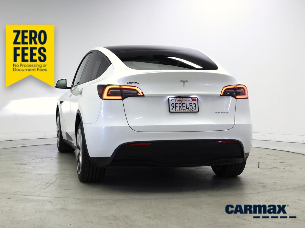 TESLA MODEL Y LONG RANGE - 7