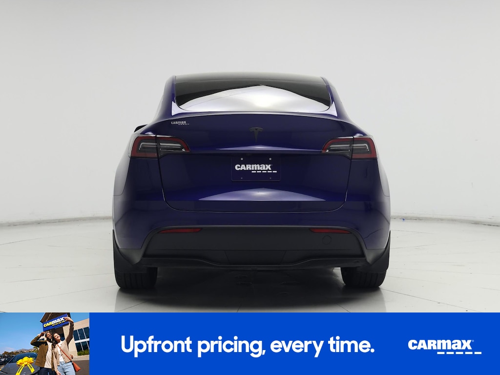 TESLA MODEL Y LONG RANGE - 7