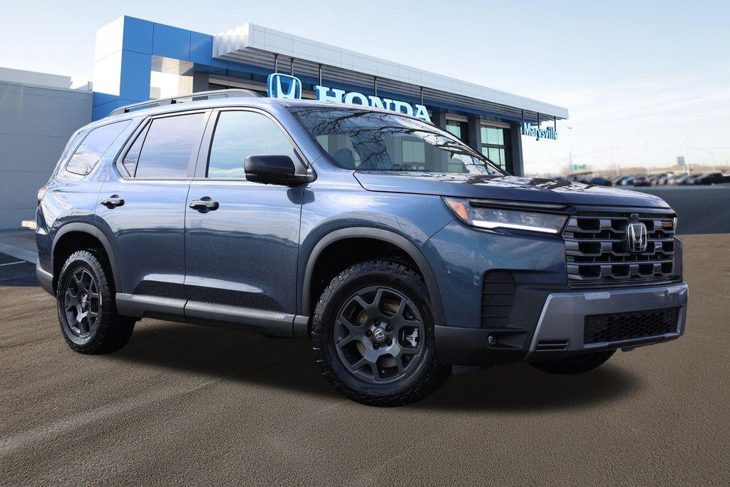 New 2026 Honda Pilot TrailSport