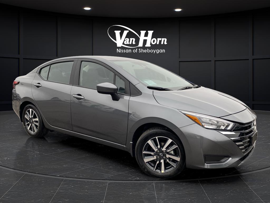 New 2025 Nissan Versa 1.6 SV
