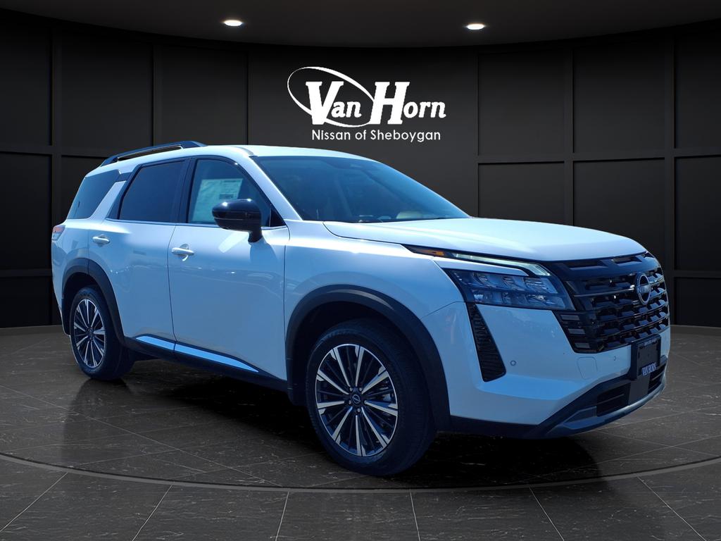 New 2026 Nissan Pathfinder Platinum