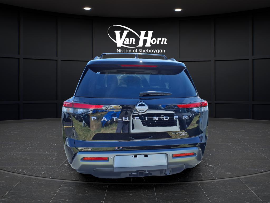 New 2026 Nissan Pathfinder Platinum