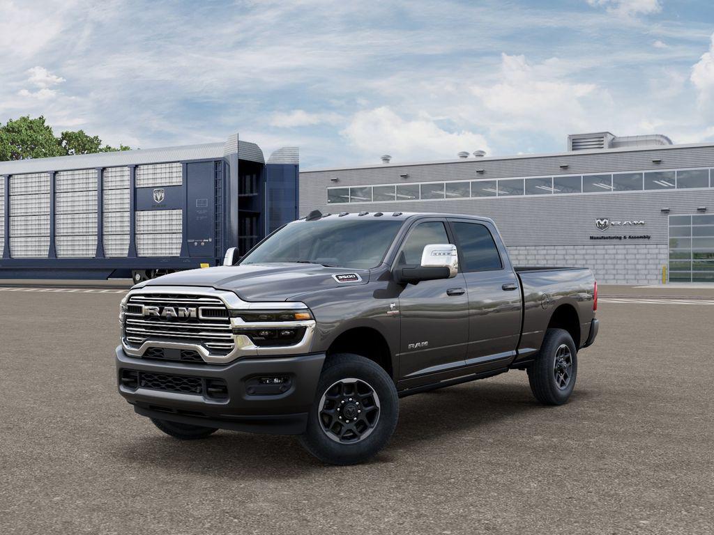 New 2025 RAM 3500 Laramie Crew Cab 4x4 6'4' Box