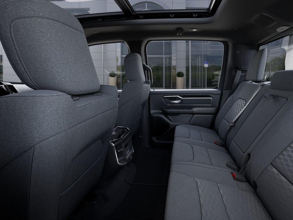 2026 RAM 1500 BIG HORN/LONE STAR thumbnail 24