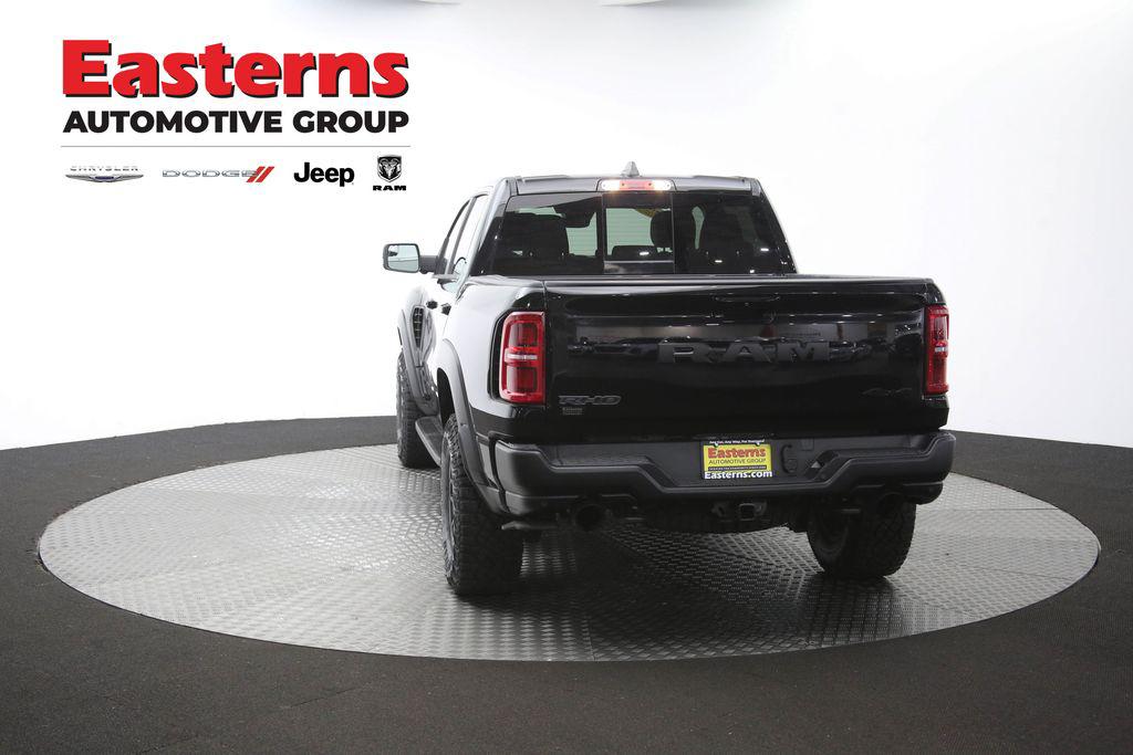 2025 RAM 1500 RHO CREW CAB 4X4 5'7' BOX — фото 36