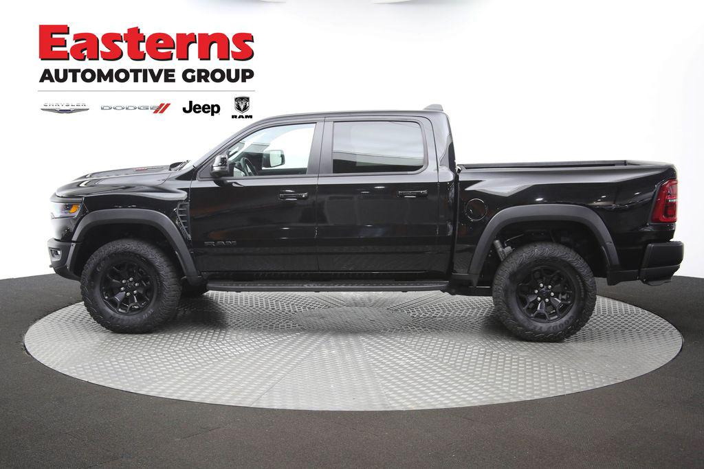 2025 RAM 1500 RHO CREW CAB 4X4 5'7' BOX — фото 61