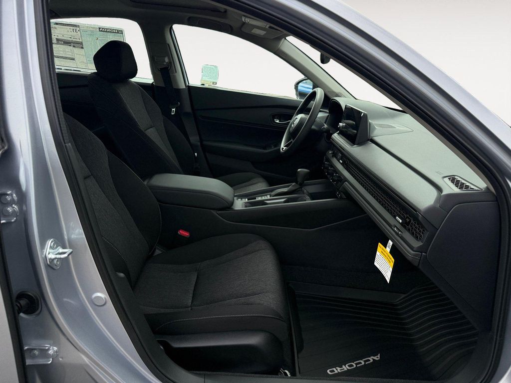 صورة مصغرة 19 لـ 2026 Honda ACCORD SE