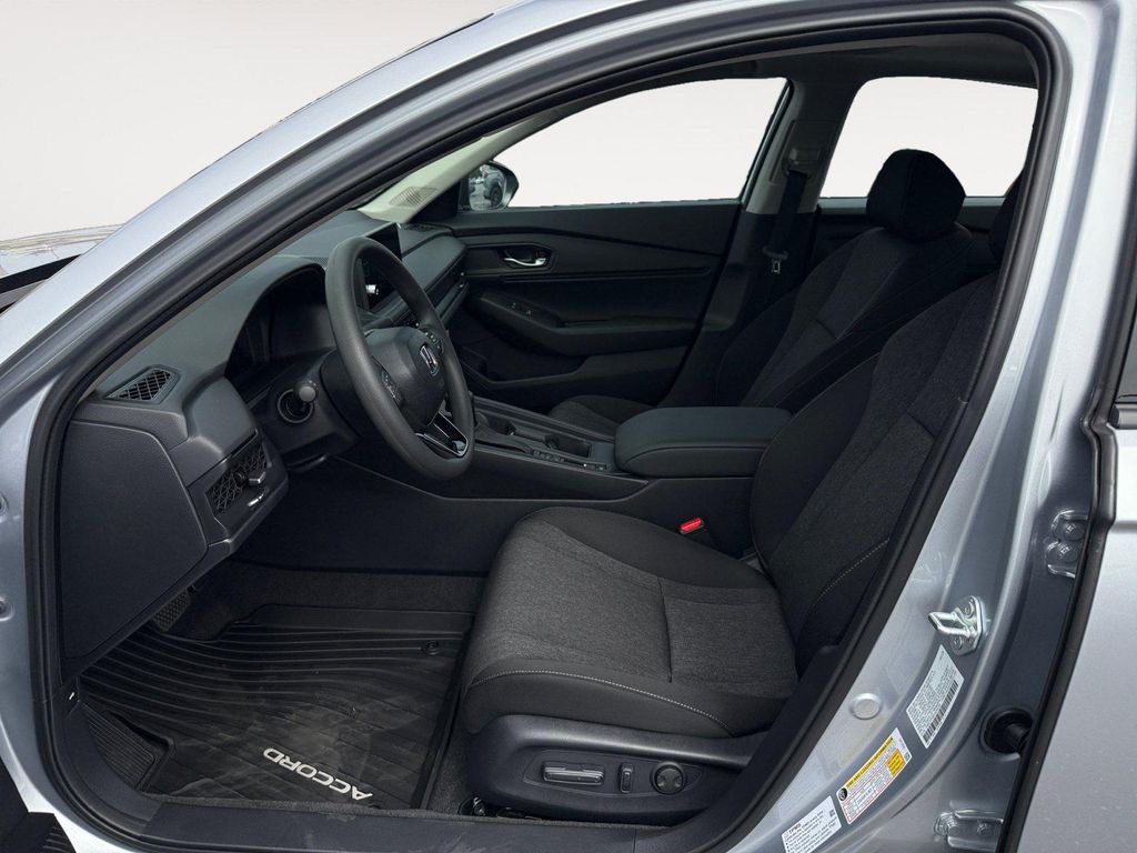 2026 Honda ACCORD SE — фото 10