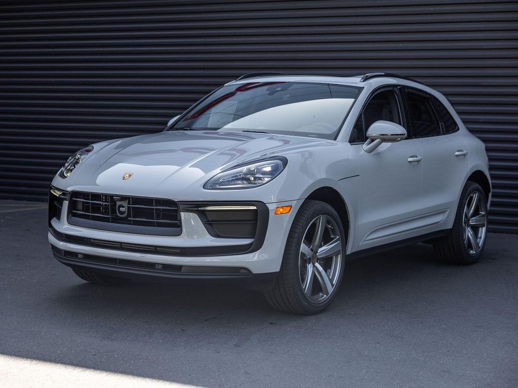 New 2026 Porsche Macan Macan