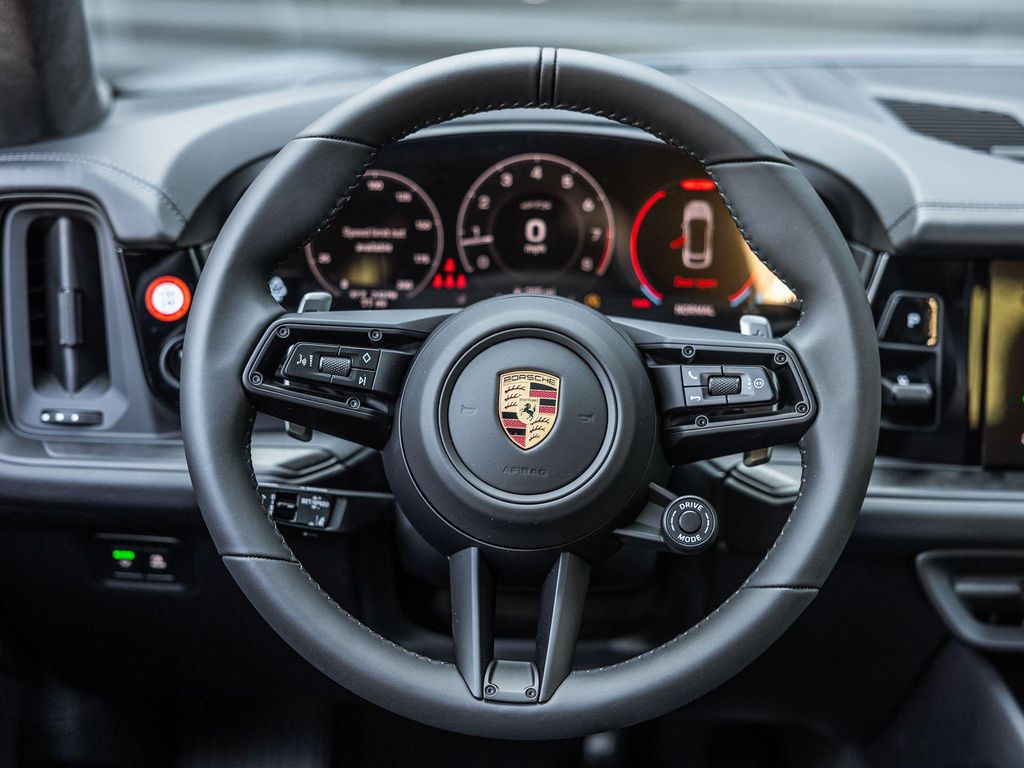 2026 Porsche CAYENNE CAYENNE GTS — фото 13