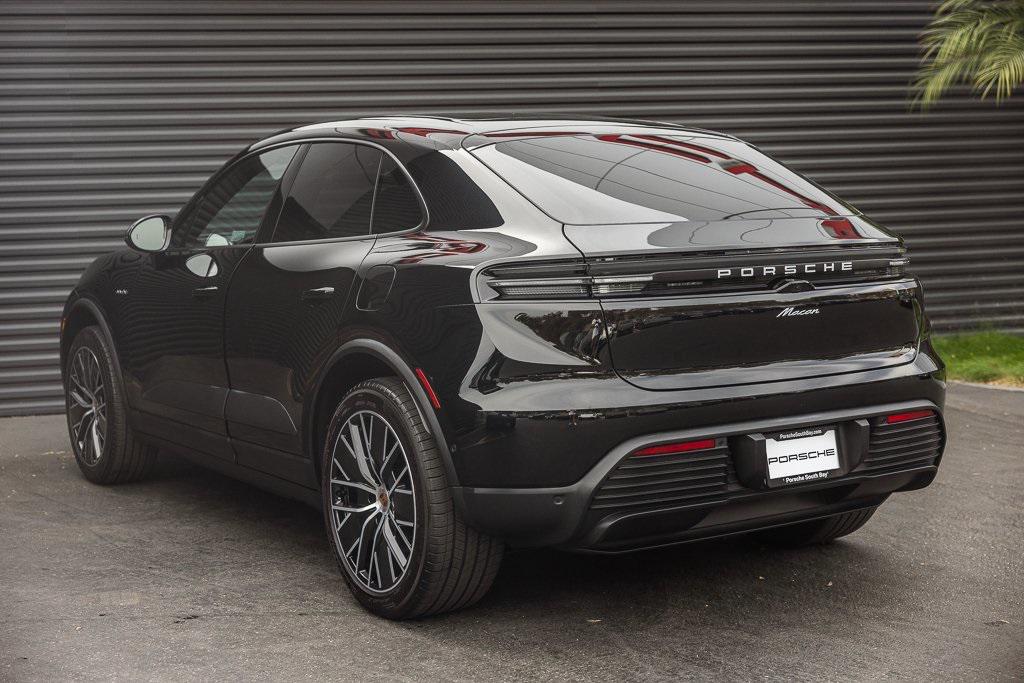 2025 Porsche MACAN MACAN ELECTRIC 照片 3