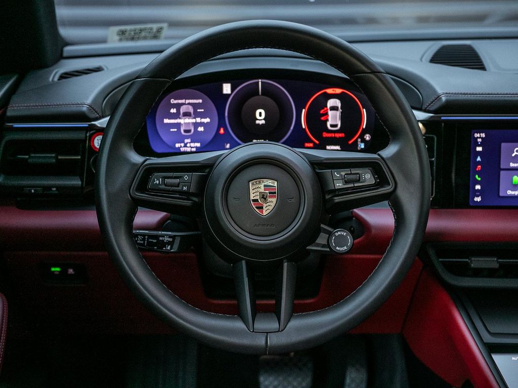 صورة مصغرة 13 لـ 2025 Porsche MACAN MACAN ELECTRIC