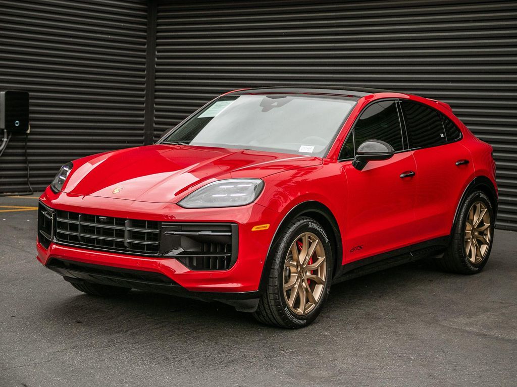 2025 Porsche Cayenne