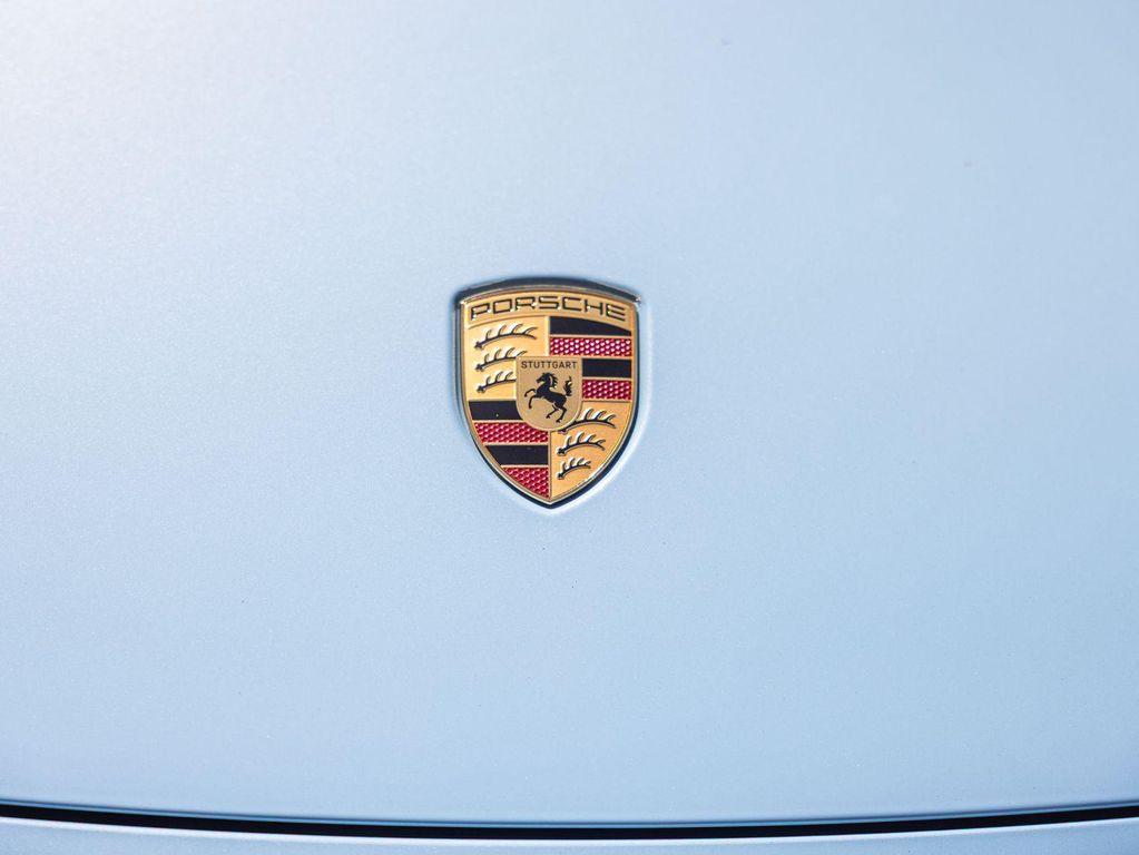 صورة مصغرة 25 لـ 2026 Porsche TAYCAN 4