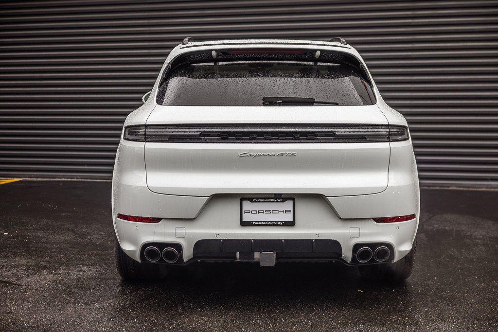 2026 Porsche CAYENNE GTS 照片 8