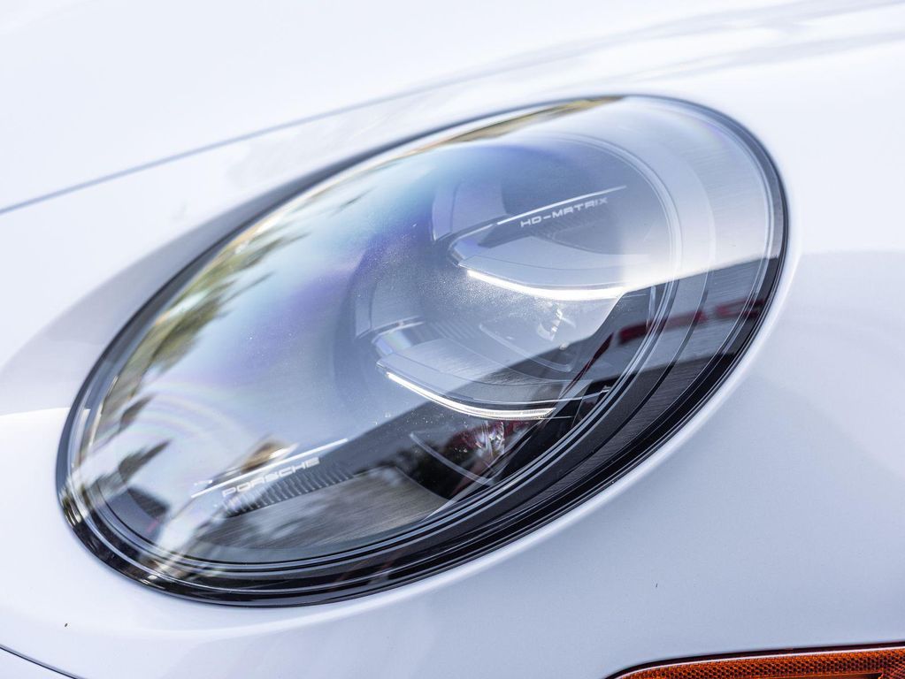 صورة مصغرة 23 لـ 2026 Porsche 911 CARRERA 4S CABRIOLET