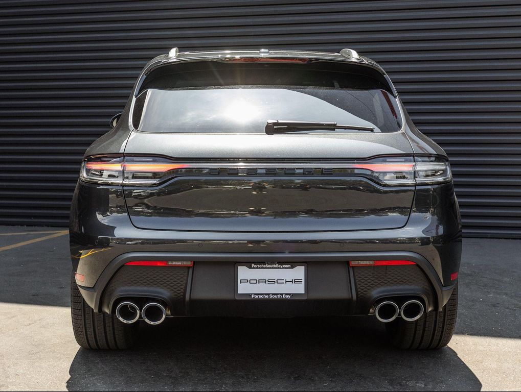 صورة 8 لـ 2026 Porsche MACAN