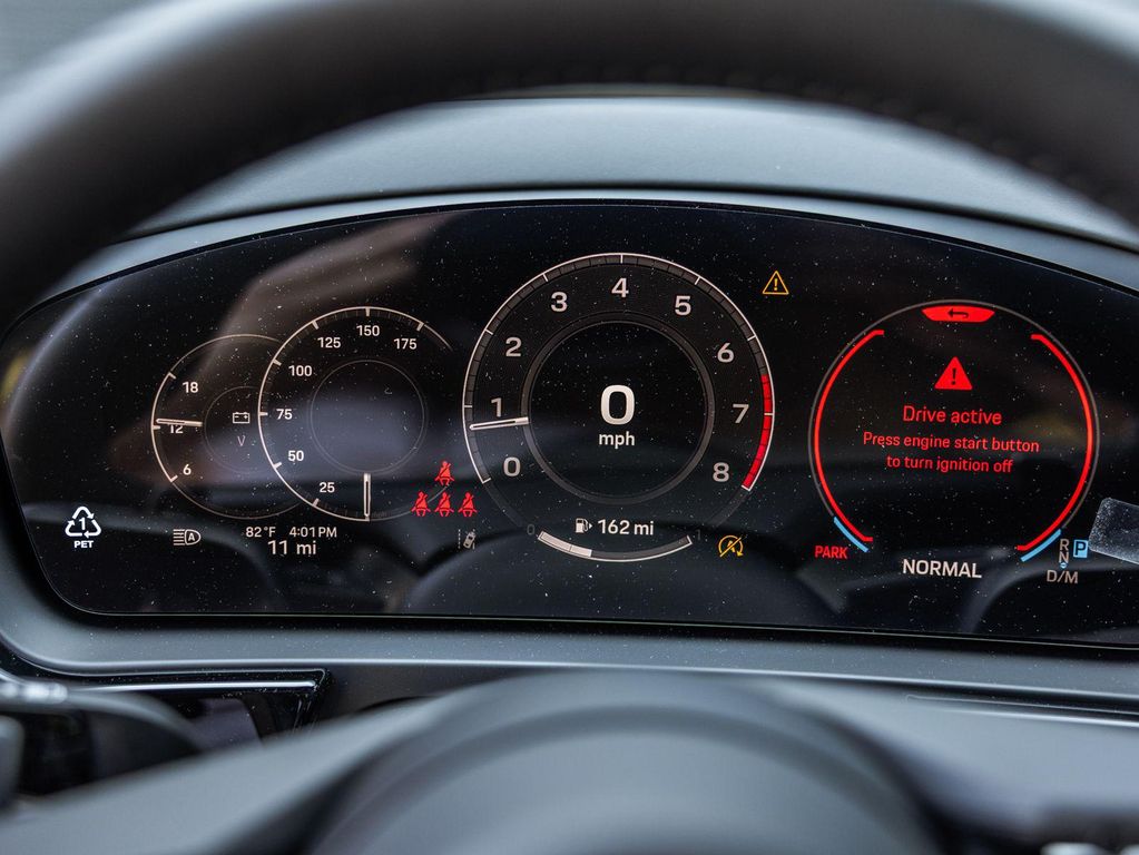 2026 Porsche CAYENNE — миниатюра 24