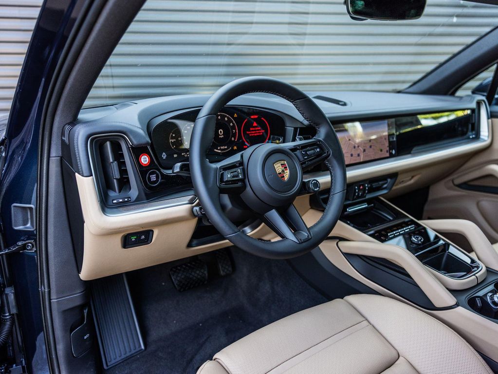 2026 Porsche CAYENNE 照片 4