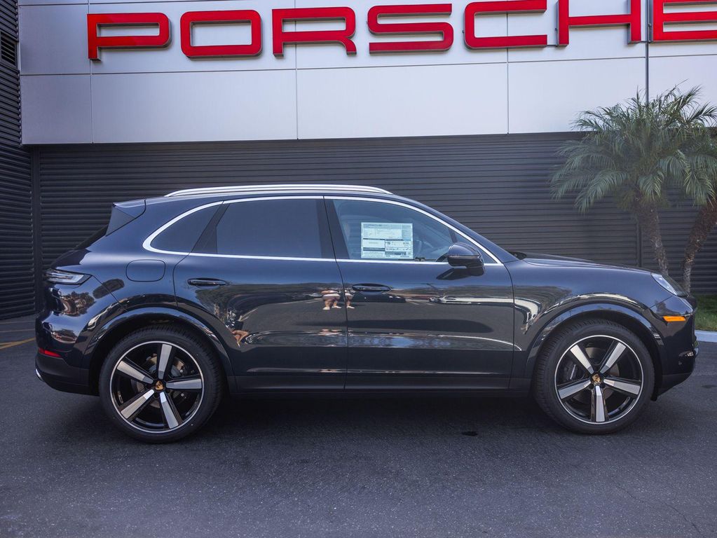 2026 Porsche CAYENNE 照片 10
