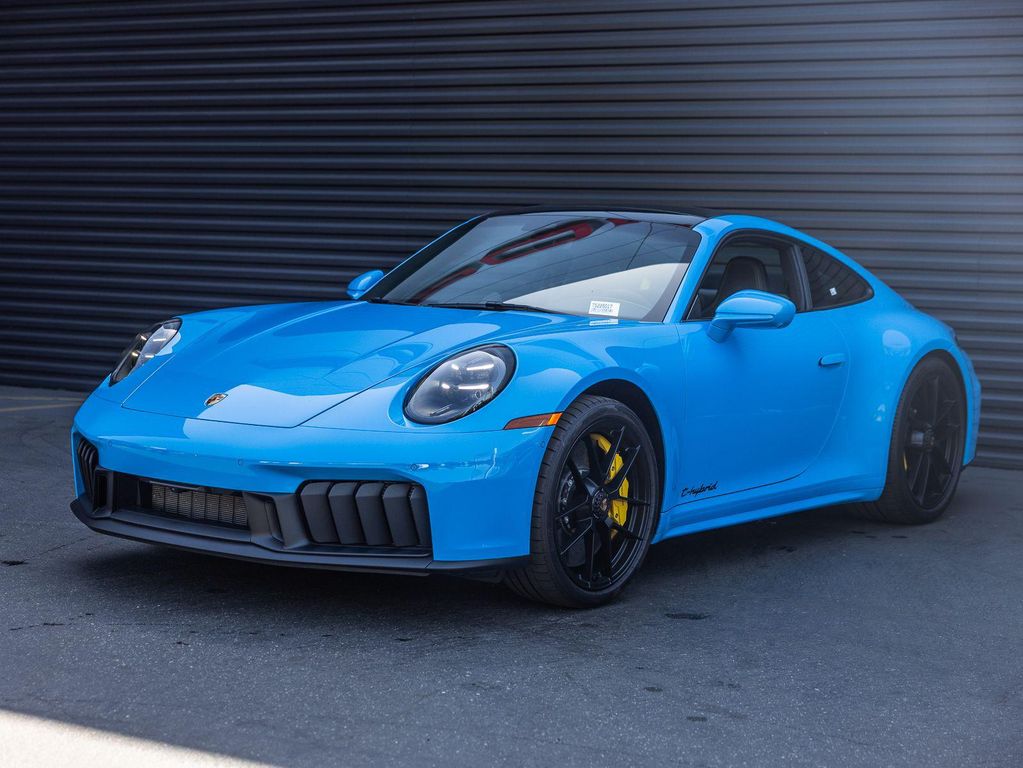 New 2026 Porsche 911 Carrera GTS