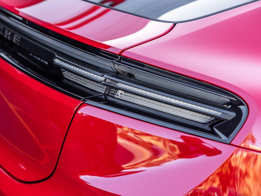 2026 Porsche MACAN MACAN ELECTRIC — миниатюра 28