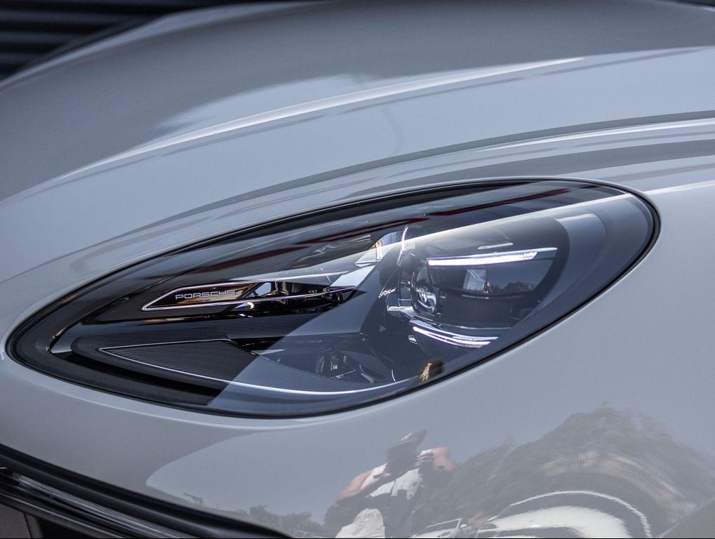 2026 Porsche MACAN T thumbnail 20