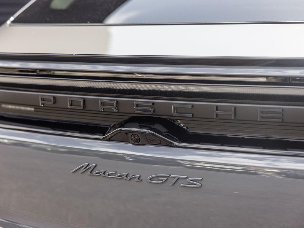 2026 Porsche MACAN MACAN ELECTRIC GTS 缩略图 24