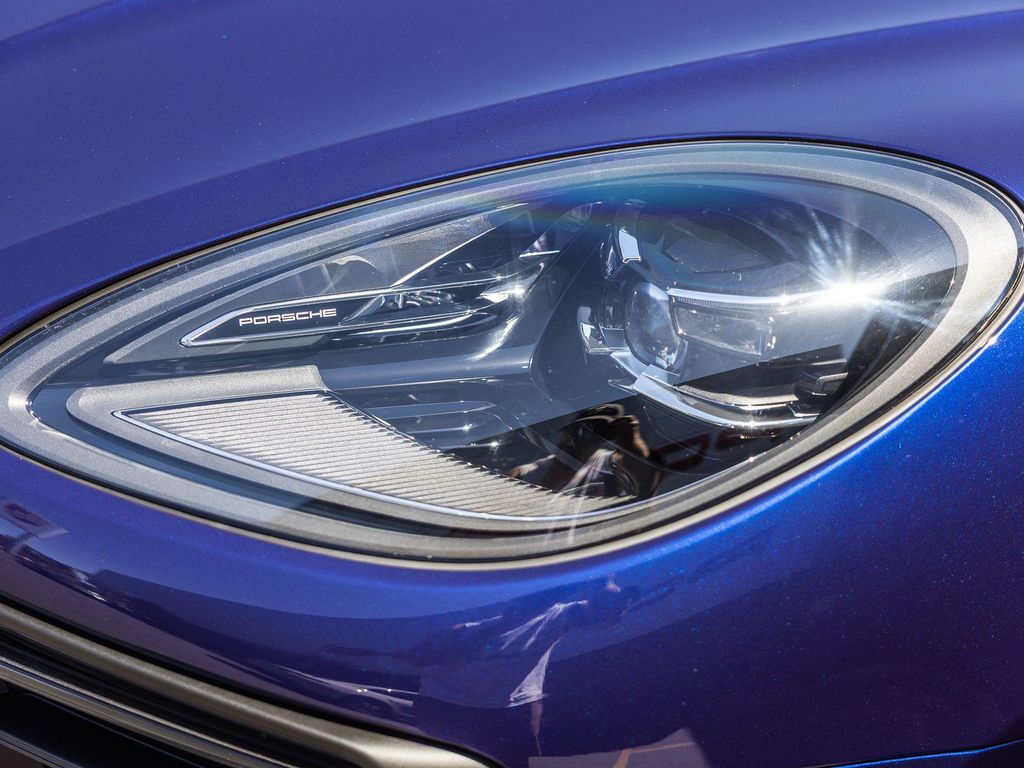 2026 Porsche MACAN — миниатюра 26