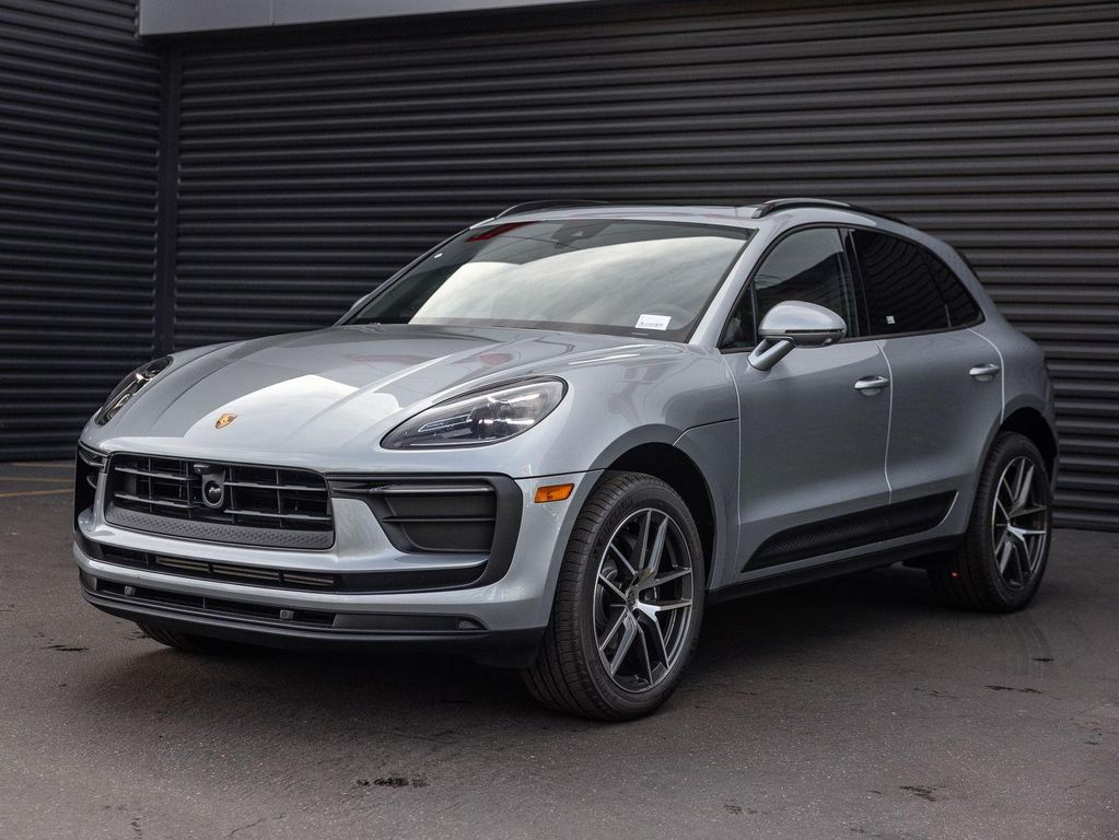 New 2026 Porsche Macan Macan