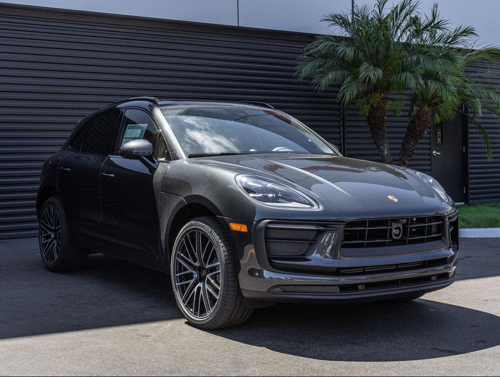 صورة 6 لـ 2026 Porsche MACAN
