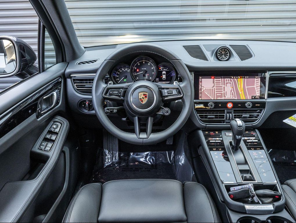 صورة مصغرة 12 لـ 2026 Porsche MACAN