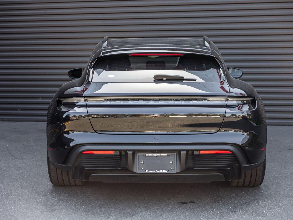 2024 Porsche TAYCAN GTS — фото 9